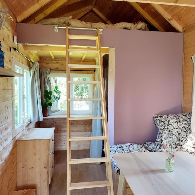 Nuit Insolite En Tiny House Questembert Exterior photo